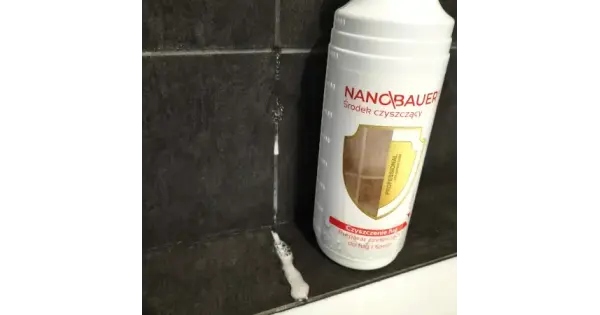 Płyn do czyszczenia i mycia fug i spoin NANOBAUER 1L